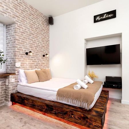 Wow Apartment By Cozyplace Krasków Eksteriør bilde
