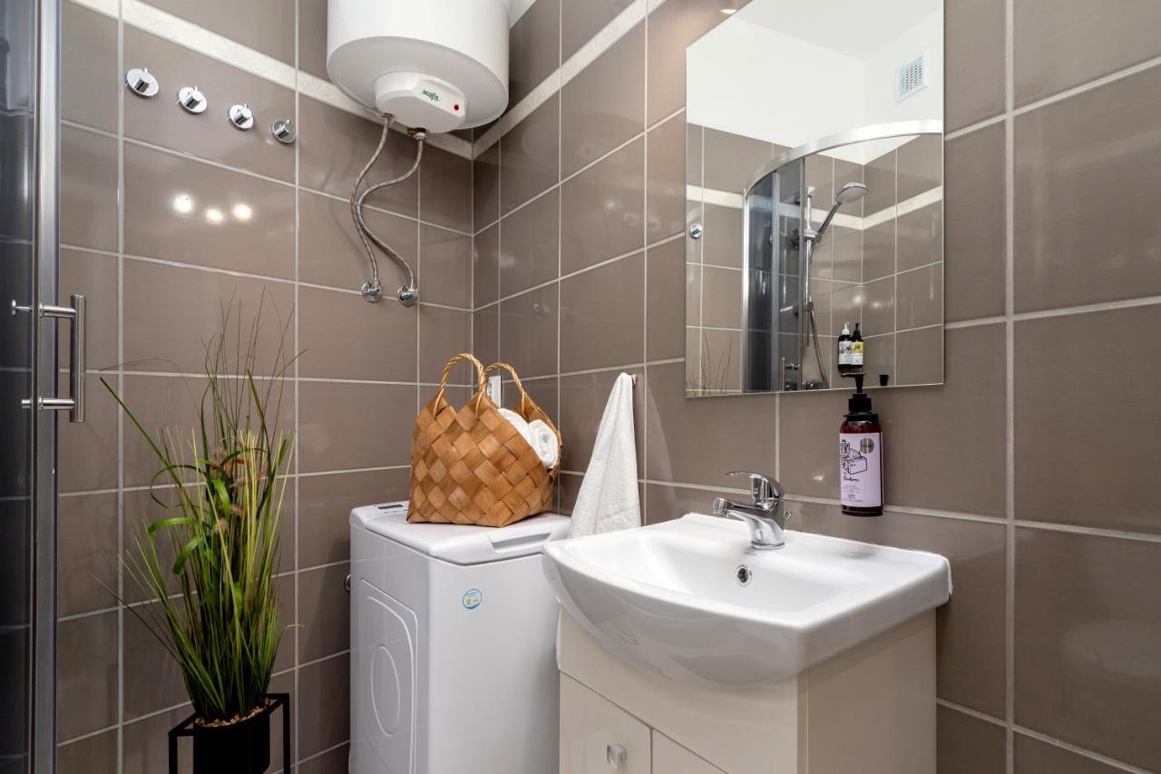 Wow Apartment By Cozyplace Krasków Eksteriør bilde